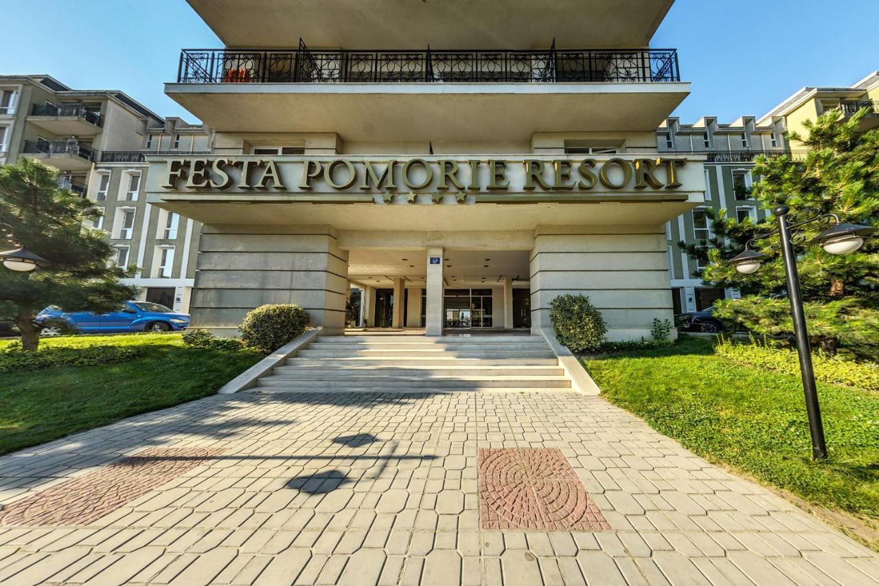 Феста Поморие Първа Линия Bagian luar foto